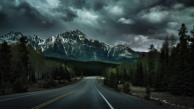 Road to Canadian Rockies